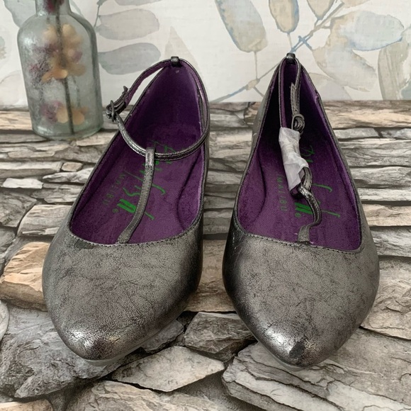 #08 Blowfish Malibu Gunmetal Metallic Strappy T-Strap Ballet Flats Slip On Shoes - Picture 3 of 7